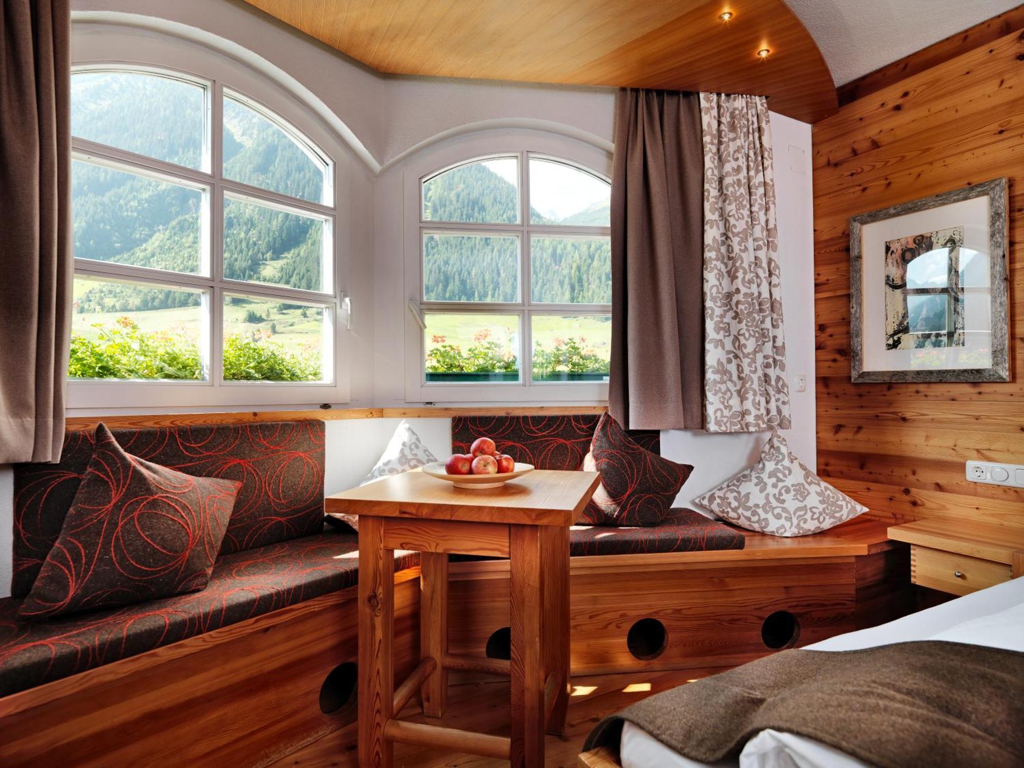 Hotel Goldener Adler - Im Sommer Silvretta Card Premium Inkludiert Ischgl Zewnętrze zdjęcie