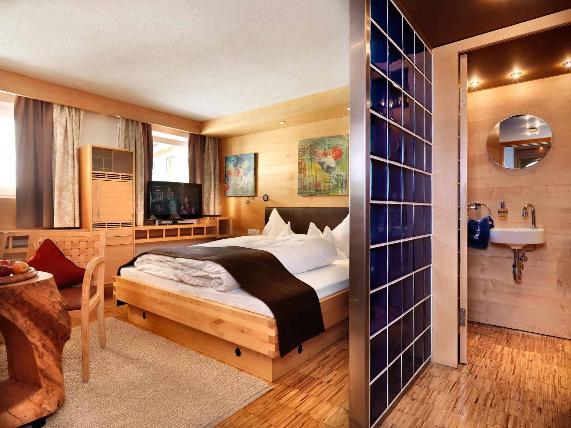 Hotel Goldener Adler - Im Sommer Silvretta Card Premium Inkludiert Ischgl Zewnętrze zdjęcie