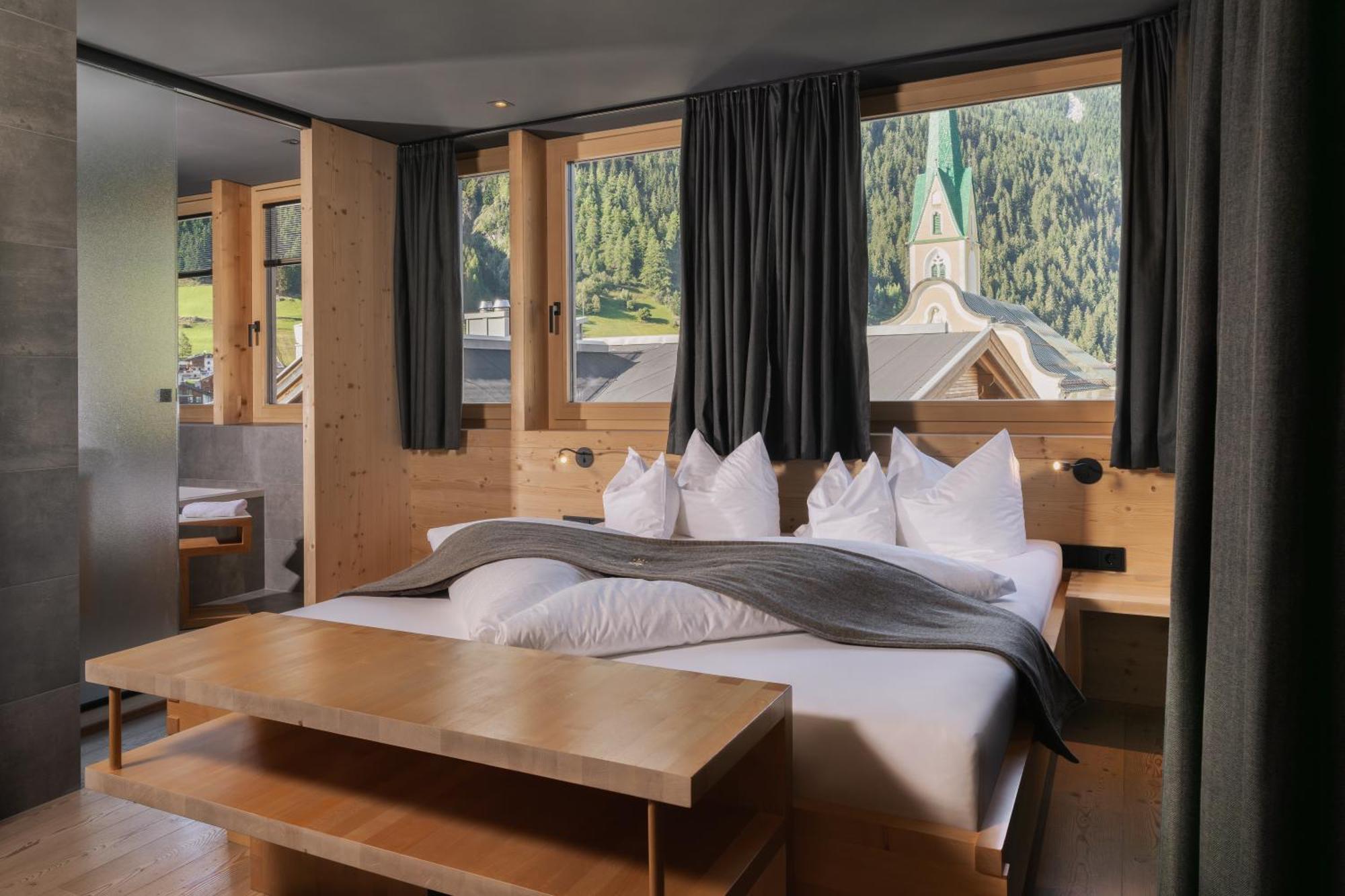 Hotel Goldener Adler - Im Sommer Silvretta Card Premium Inkludiert Ischgl Zewnętrze zdjęcie